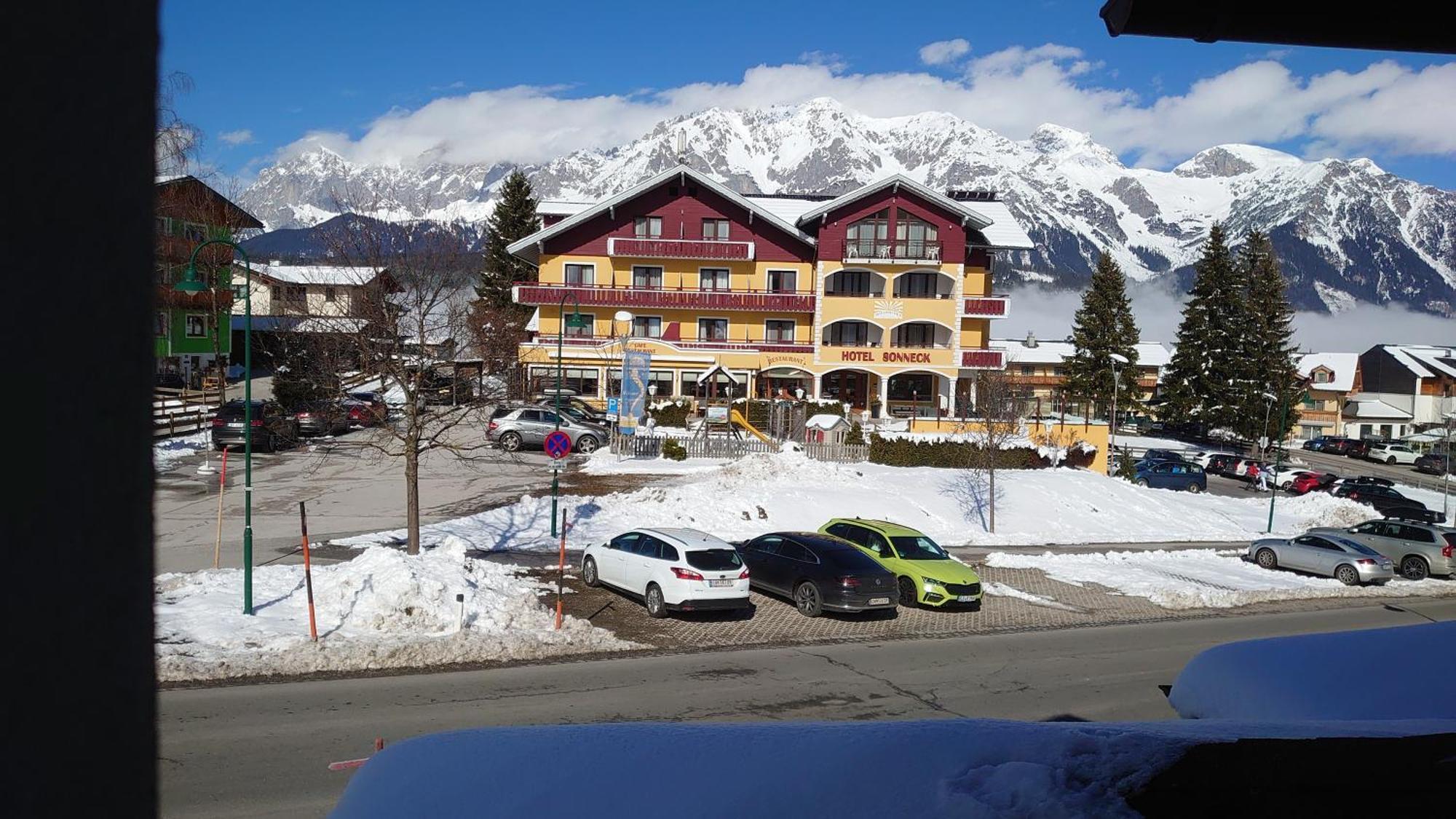 Haus Hubertusheim Lägenhet Schladming Rum bild